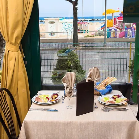 Hotel Emilia Rímini