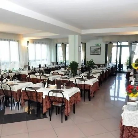 Emilia 3* Rimini