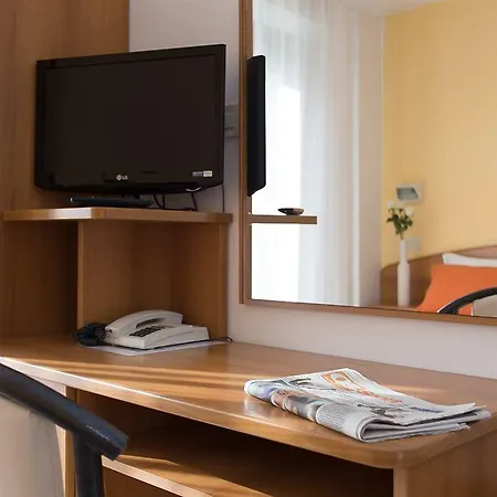 Emilia Hotel Rímini