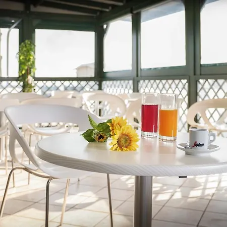 Hotel Emilia Rímini