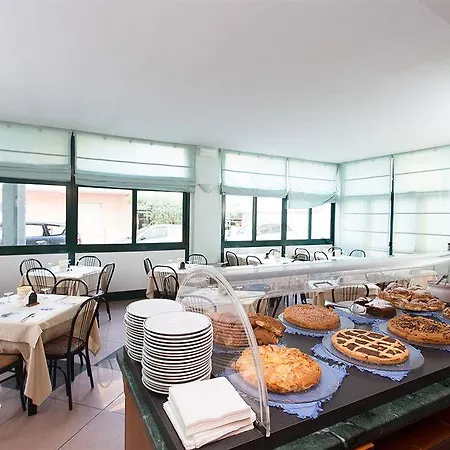 Hotel Emilia Rímini