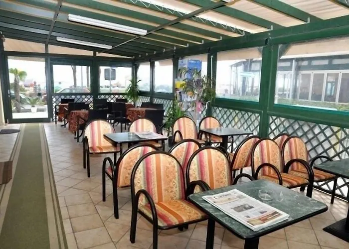 Emilia 3* Rimini