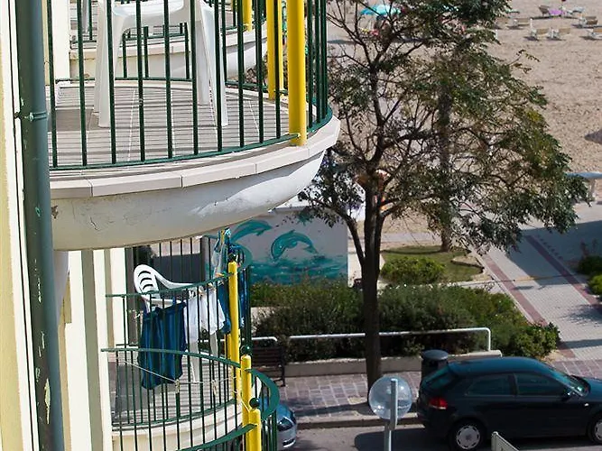 Emilia Hotel 3*
