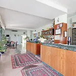 Hotel Emilia